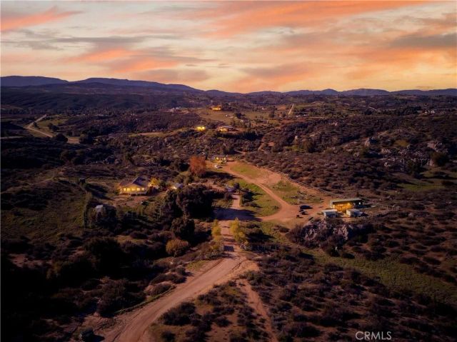 38950 Hoss, Temecula, CA 92592