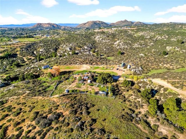 38950 Hoss, Temecula, CA 92592