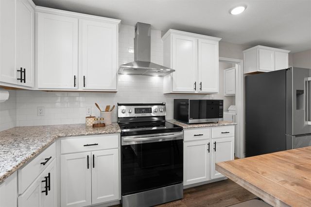 11310 Spicewood Club DR 19, Austin, TX 78750