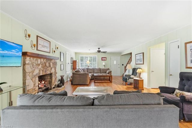 4701 New Walkertown Road, Walkertown, NC 27051