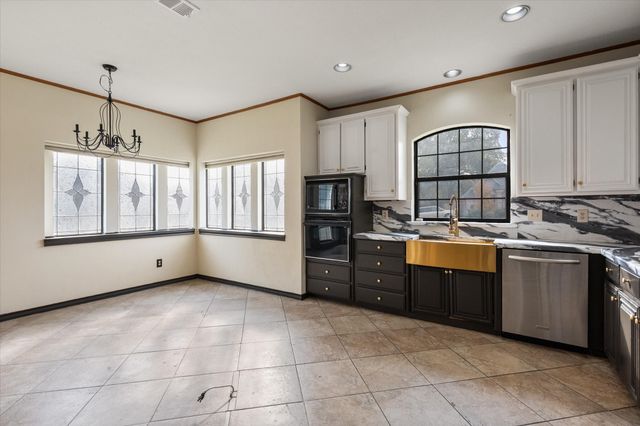 2428 Cross Timbers Trail, Arlington, TX 76006