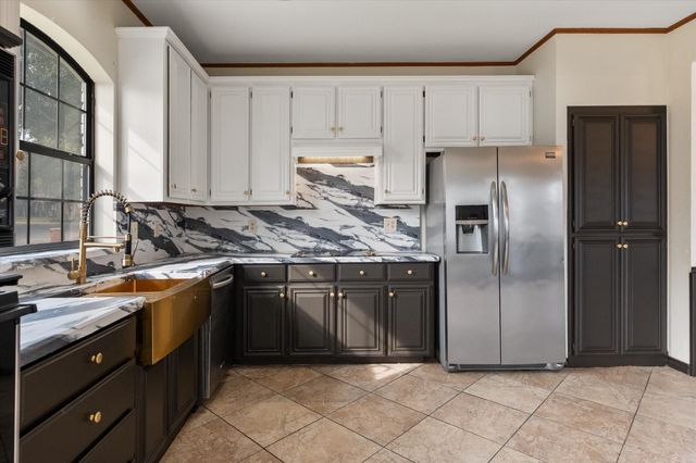 2428 Cross Timbers Trail, Arlington, TX 76006