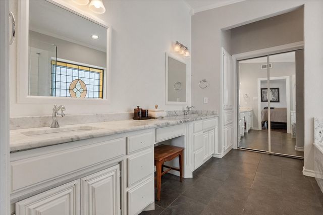 2428 Cross Timbers Trail, Arlington, TX 76006