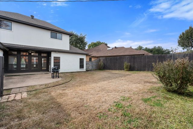 2428 Cross Timbers Trail, Arlington, TX 76006