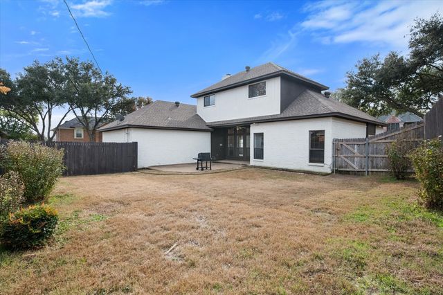 2428 Cross Timbers Trail, Arlington, TX 76006