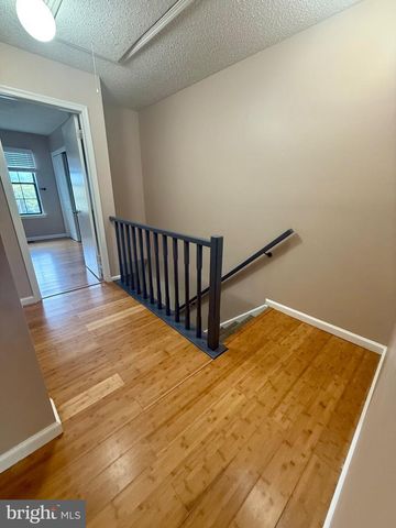 9 LATTA CT, Lawrenceville, NJ 08648