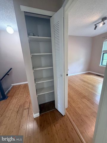 9 LATTA CT, Lawrenceville, NJ 08648