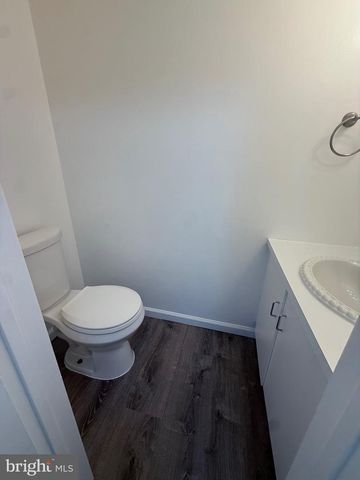 9 LATTA CT, Lawrenceville, NJ 08648