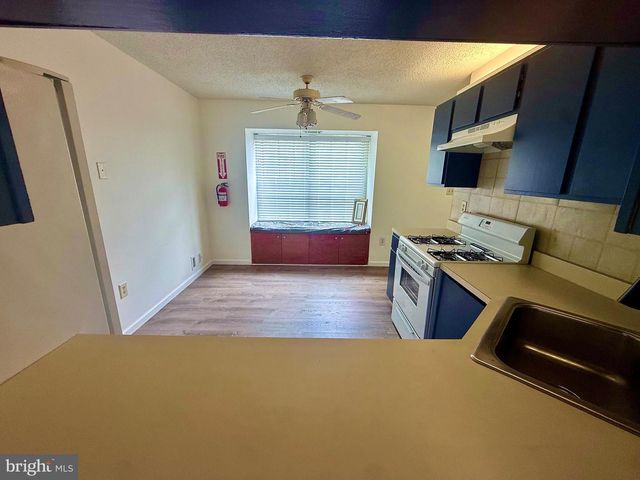 9 LATTA CT, Lawrenceville, NJ 08648