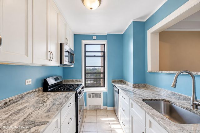 285 E 35th Street 6D, Brooklyn, NY 11203
