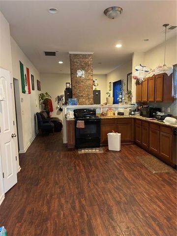 1735 Bolton NW Road, Atlanta, GA 30318