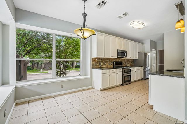 1703 HADBURY LN, San Antonio, TX 78248