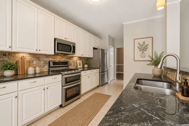 1703 HADBURY LN, San Antonio, TX 78248