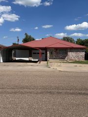 1007 Archer Street, Spearman, TX 79081