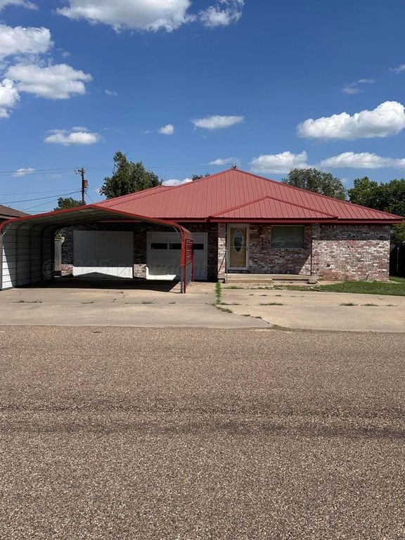 1007 Archer Street, Spearman, TX 79081