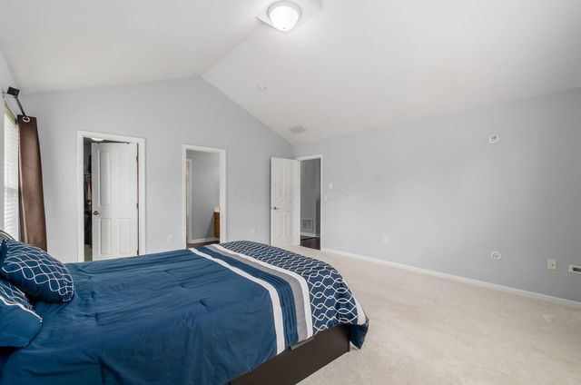 1 Lakes At Cheshire Drive, Delaware, OH 43015