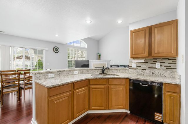 1 Lakes At Cheshire Drive, Delaware, OH 43015