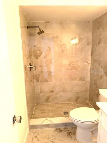 610 INDIAN ROCKS ROAD N 103, Largo, FL 33770
