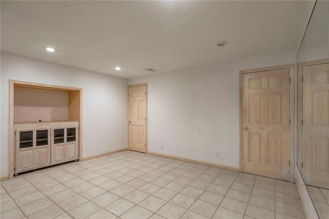 5708 W 129th Street, Overland Park, KS 66209