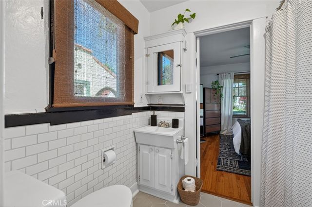 1116 E Whiting, Fullerton, CA 92831