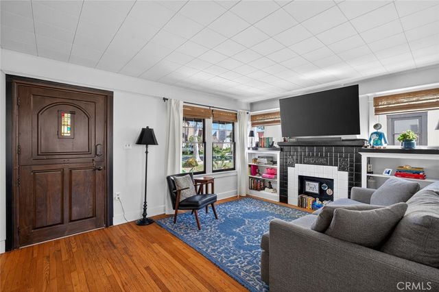 1116 E Whiting, Fullerton, CA 92831