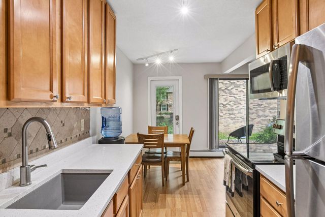4636 Cedar Lake Road S 2, Saint Louis Park, MN 55416