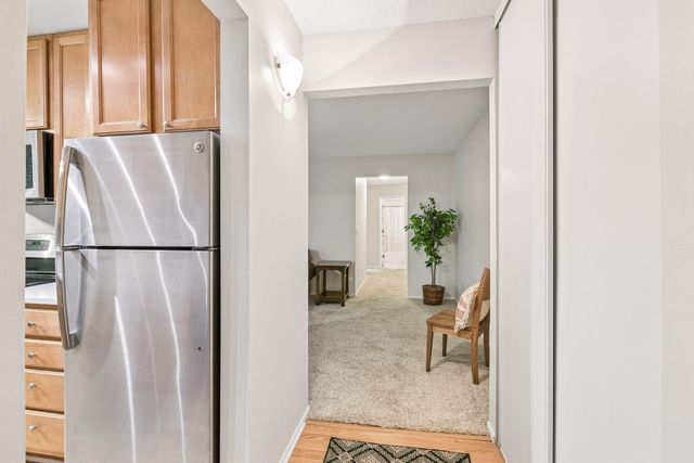 4636 Cedar Lake Road S 2, Saint Louis Park, MN 55416