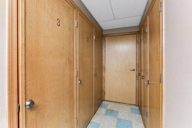 4636 Cedar Lake Road S 2, Saint Louis Park, MN 55416