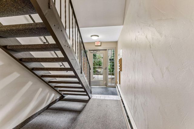 4636 Cedar Lake Road S 2, Saint Louis Park, MN 55416