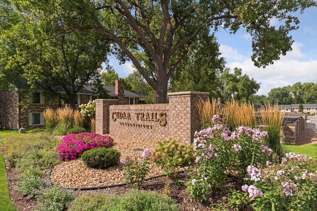 4636 Cedar Lake Road S 2, Saint Louis Park, MN 55416