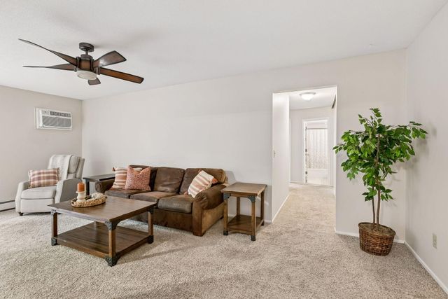 4636 Cedar Lake Road S 2, Saint Louis Park, MN 55416