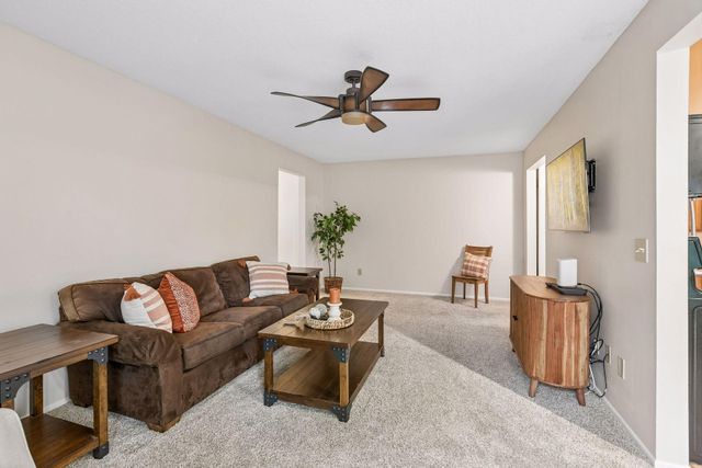 4636 Cedar Lake Road S 2, Saint Louis Park, MN 55416