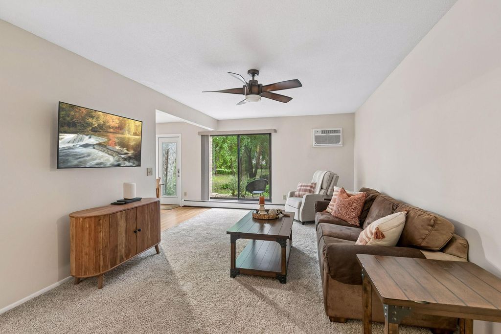 4636 Cedar Lake Road S 2, Saint Louis Park, MN 55416 — photo 3