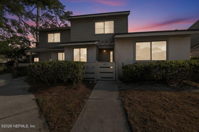 7701 BAYMEADOWS Circle W 1023, Jacksonville, FL 32256
