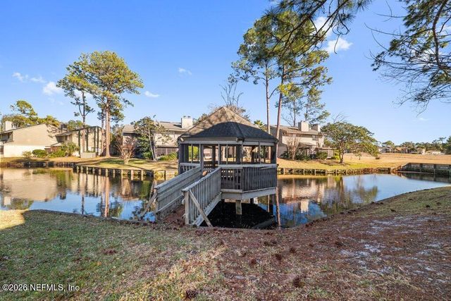7701 BAYMEADOWS Circle W 1023, Jacksonville, FL 32256