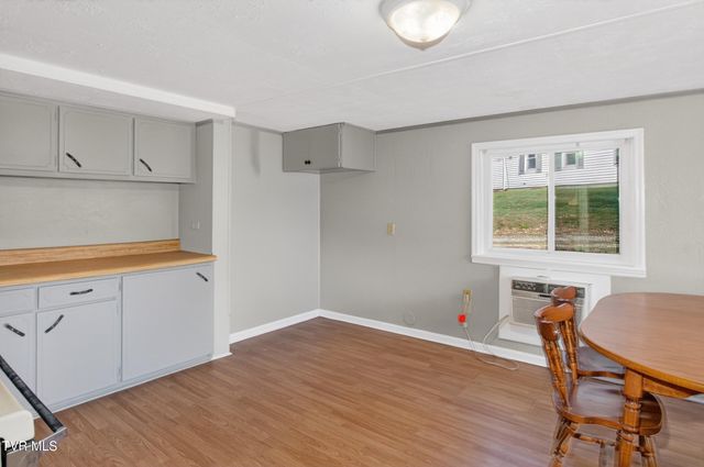 1140 West Irish Street, Greeneville, TN 37743