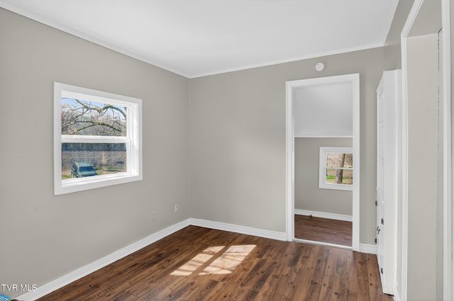 1140 West Irish Street, Greeneville, TN 37743