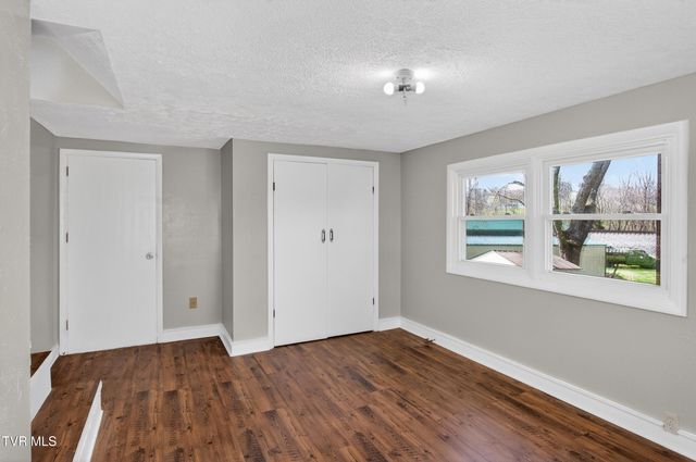 1140 West Irish Street, Greeneville, TN 37743