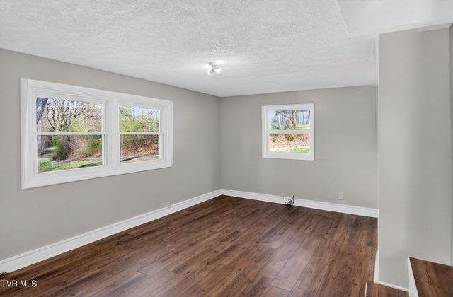 1140 West Irish Street, Greeneville, TN 37743