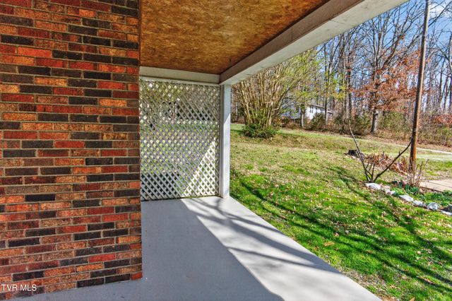 1140 West Irish Street, Greeneville, TN 37743