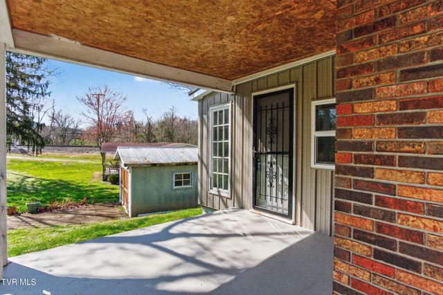 1140 West Irish Street, Greeneville, TN 37743