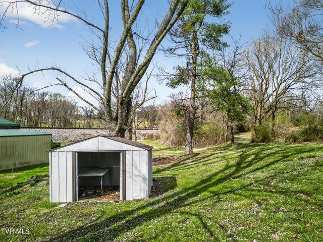 1140 West Irish Street, Greeneville, TN 37743