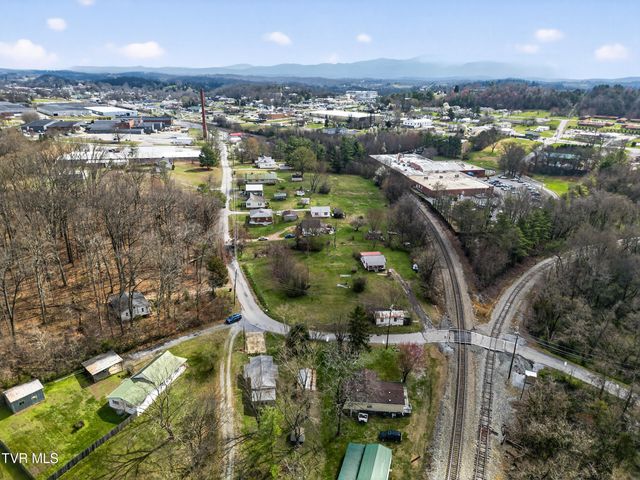 1140 West Irish Street, Greeneville, TN 37743