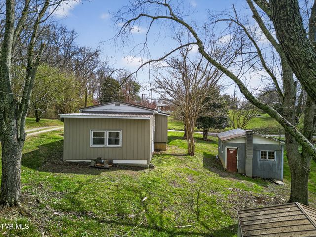 1140 West Irish Street, Greeneville, TN 37743