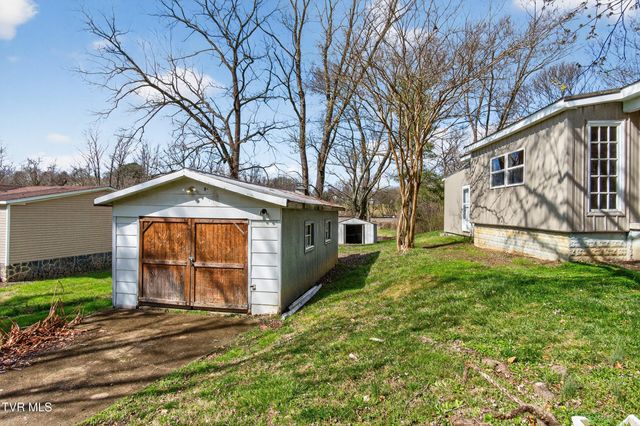 1140 West Irish Street, Greeneville, TN 37743