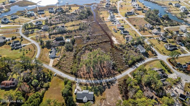 110 & 112 Ashley Lane, Beaufort, NC 28516