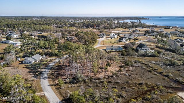 110 & 112 Ashley Lane, Beaufort, NC 28516