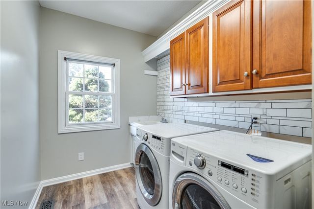 8366 Greenock Drive NW, North Canton, OH 44720