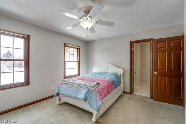 8366 Greenock Drive NW, North Canton, OH 44720