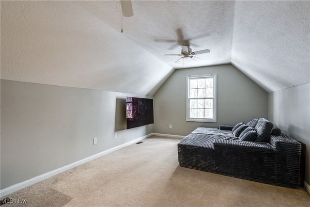 8366 Greenock Drive NW, North Canton, OH 44720